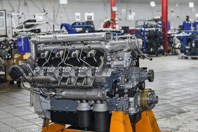 Наплевали на санкции: как «КАМАЗ» смог сохранить производство двигателей и что там сейчас собирают