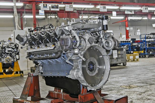 Наплевали на санкции: как «КАМАЗ» смог сохранить производство двигателей и что там сейчас собирают