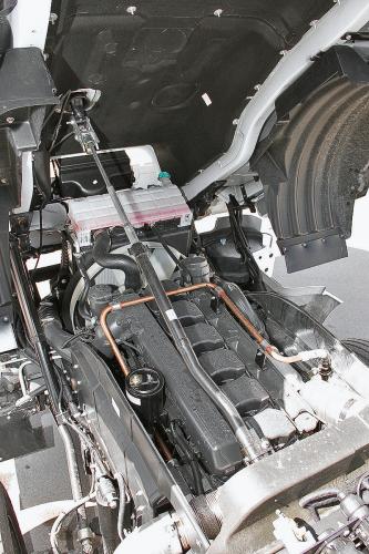 Наплевали на санкции: как «КАМАЗ» смог сохранить производство двигателей и что там сейчас собирают