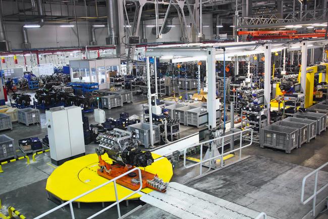 Наплевали на санкции: как «КАМАЗ» смог сохранить производство двигателей и что там сейчас собирают