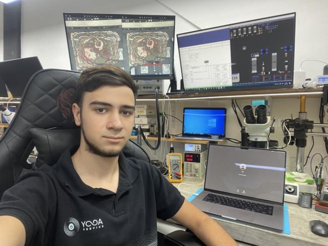 Очередной ремонт самовыпилившегося макбука Macbook, Ремонт техники, Ремонт ноутбуков, Apple, Видео, Без звука, Длиннопост