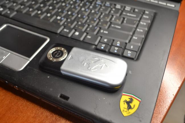 Коллекционный ноутбук Ferrari… за 600 рублей. Что за ноутбук я купил по цене обеда в столовой? Ремонт техники, Гаджеты, Ремонт ноутбуков, Ноутбук, Девайс, Редкость, Ништяки, Acer, Ferrari, Интересное, Windows, AMD, Нетбук, Ретро, Длиннопост