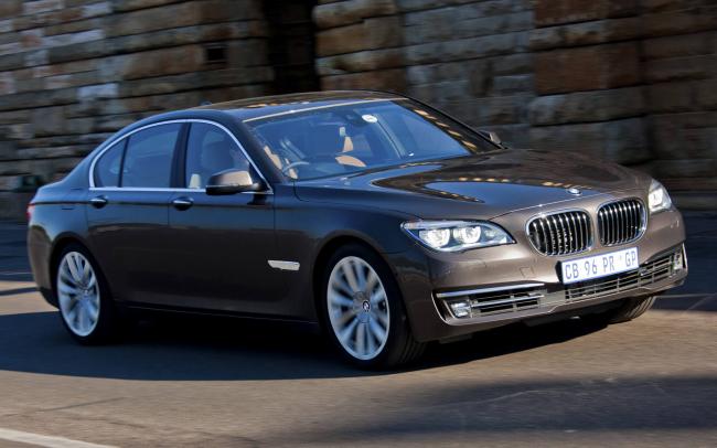 BMW 7-Series 2012 года