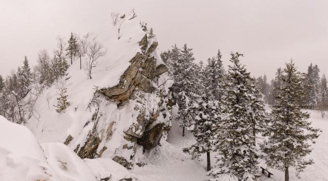 Фотография 9. Панорамы Черной скалы. Отзывы туристов о поездках выходного дня по Челябинской области на автомобиле. 1/640, +0.67, 8.0, 400, 24.
