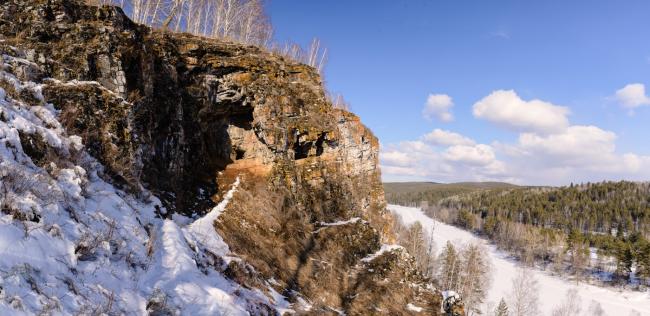 Фотография 36. Пещеру Идрисовскую так же называю Дворцом. Отчет о путешествии по Южному Уралу. Панорама из пяти вертикальных кадров, снятых с рук. 1/320, -0.67, 9.0, 400, 24.