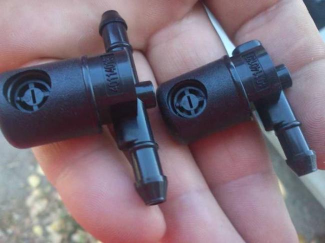 Замена форсунок омывателя стекла опель астра h gtc