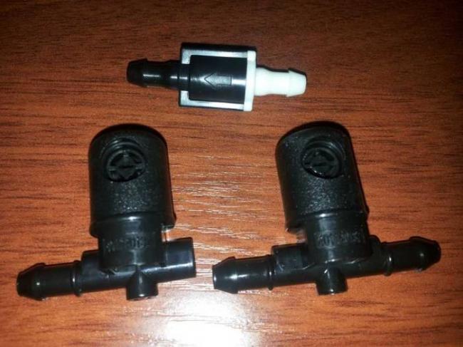 Замена форсунок омывателя стекла опель астра h gtc