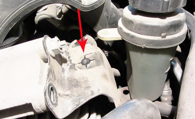 Замена термостата Форд Фокус 2 1.6