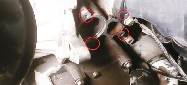 Замена термостата Форд Фокус 2 1.6