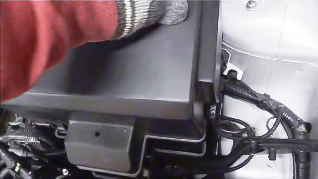 Замена термостата Форд Фокус 2 1.6