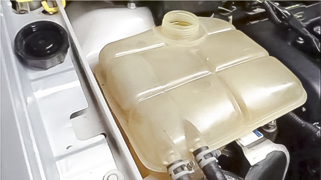 Замена термостата Форд Фокус 2 1.6