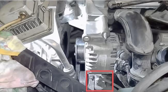 Замена термостата Форд Фокус 2 1.6