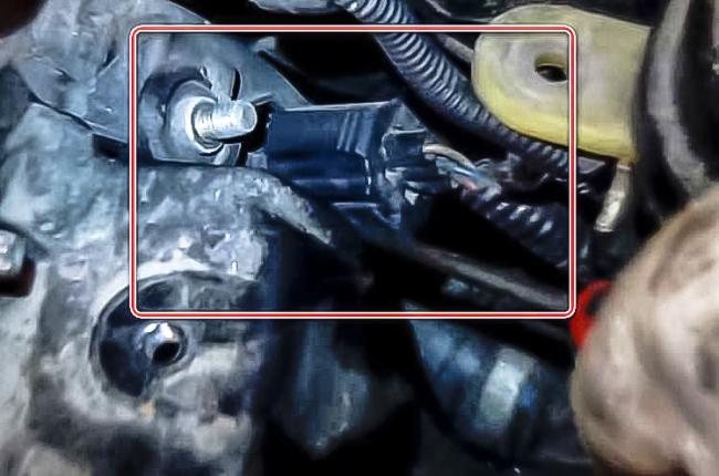 Замена термостата Форд Фокус 2 1.6