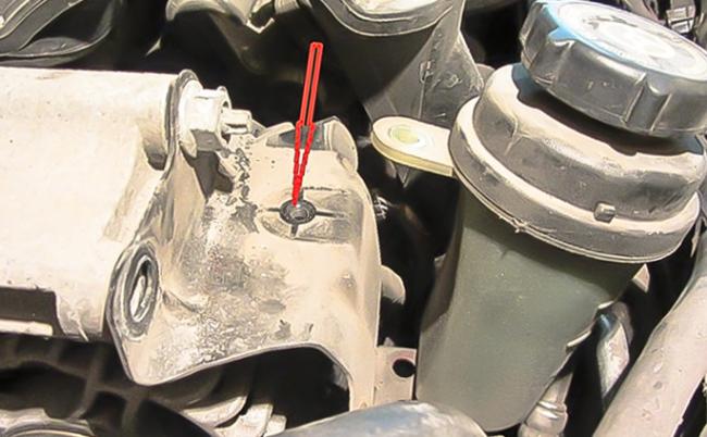 Замена термостата Форд Фокус 2 1.6