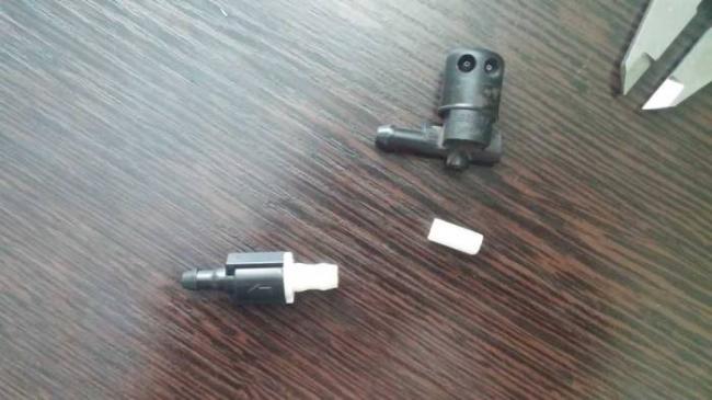 Регулировка форсунок стеклоомывателя опель инсигния