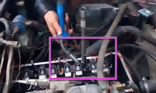 Эффективные способы откручивания рваных болтов ГБЦ с притертыми краями