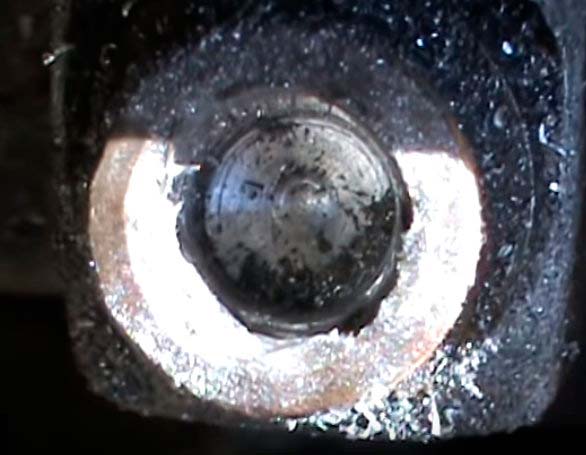 Эффективные способы откручивания рваных болтов ГБЦ с притертыми краями