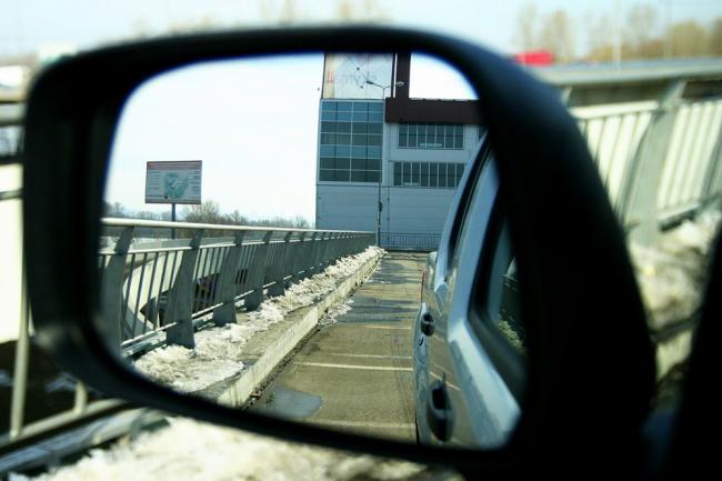 Настроить автомобильные зеркала