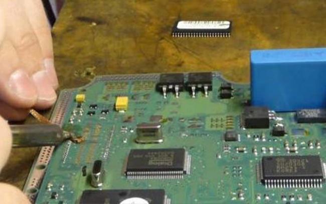 Неисправный ЭБУ