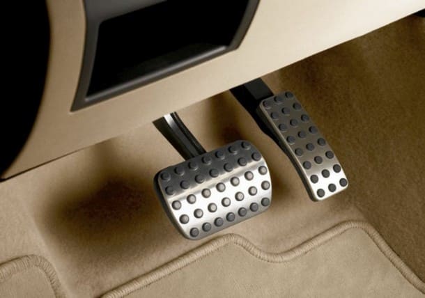 Педали авто