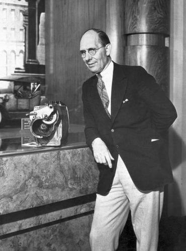 стартер для чего служит