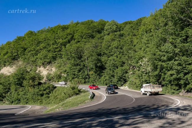 Горная дорога в Сочи