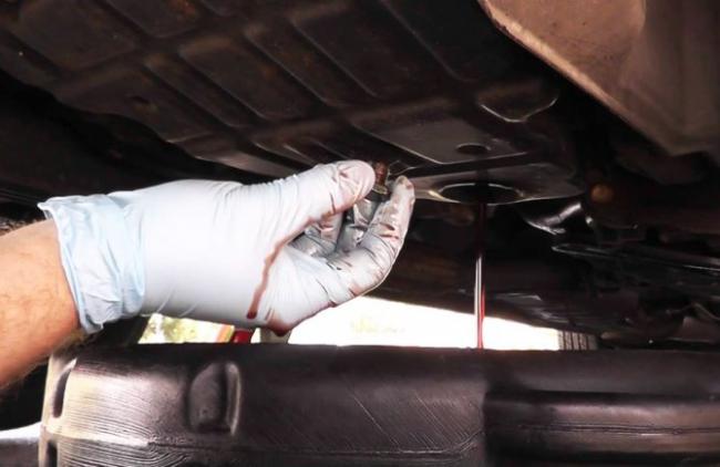 Уровень трансмиссионной жидкости